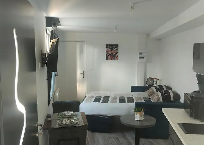 Chez Olga Independant *